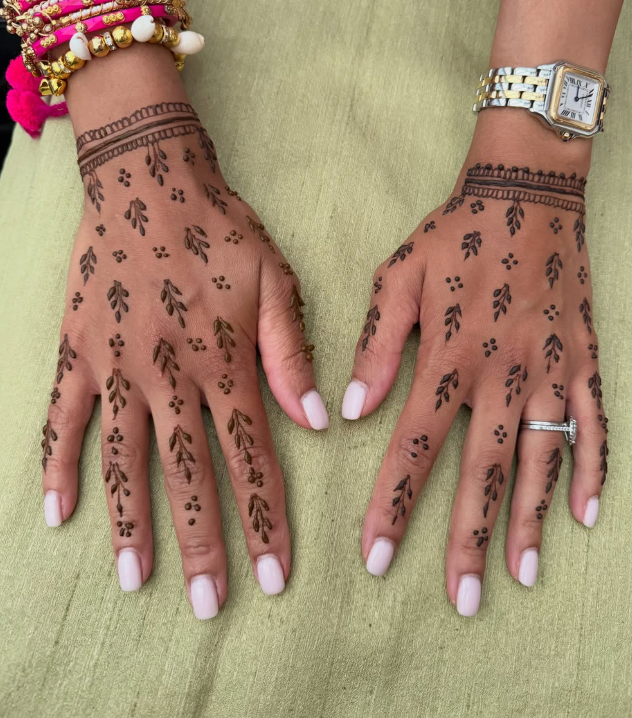 Minimal leafy henna by Leicester Mehndi
